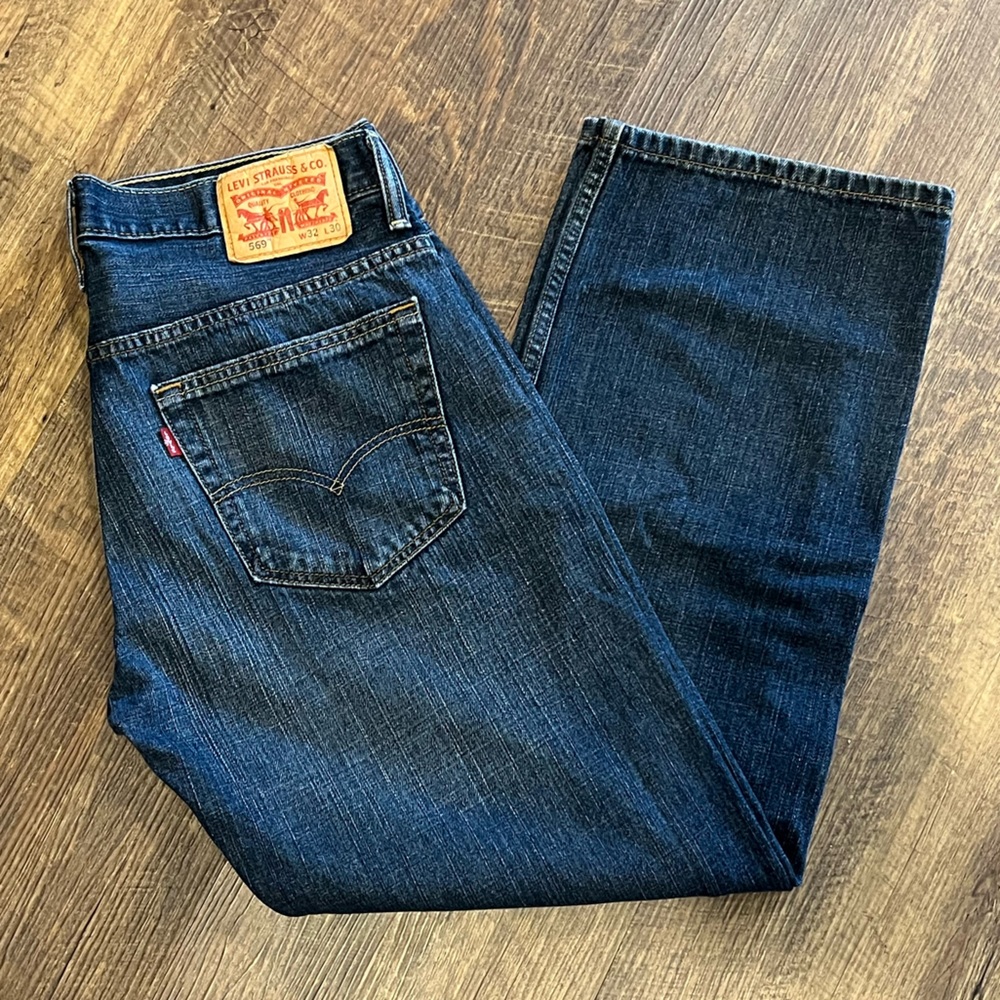 LEVIS 569 denim Mens sz 32x30 relaxed loose relaxed fit medium wash straight leg